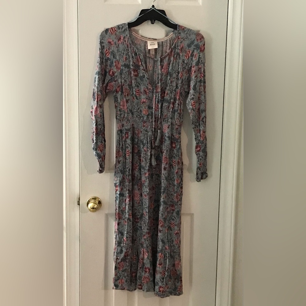 Knox Rose Dress, Size XS, color is light green with flower print